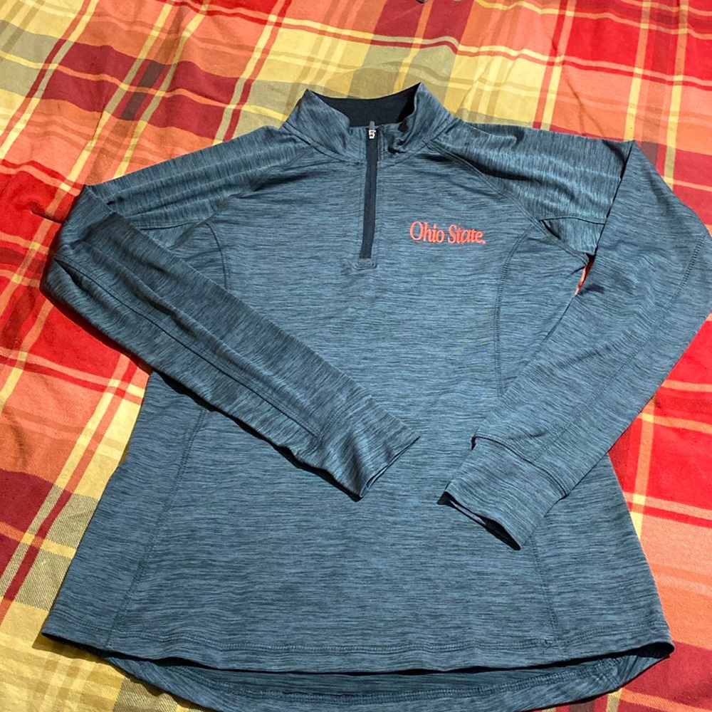Ohio State 1/4 zip sweater.